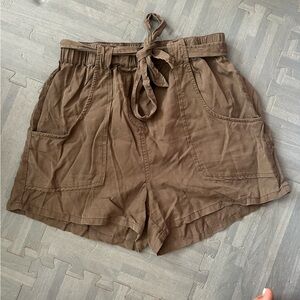Dark Green High-Waisted Shorts